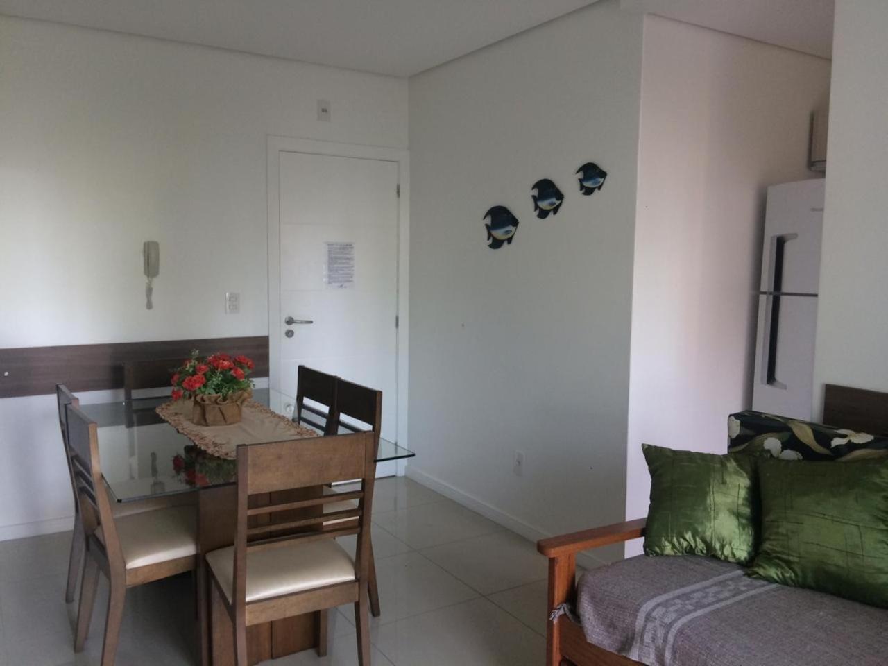 Lindo Apto, 50Metros Do Mar, Ideal Para Familias Florianópolis Buitenkant foto
